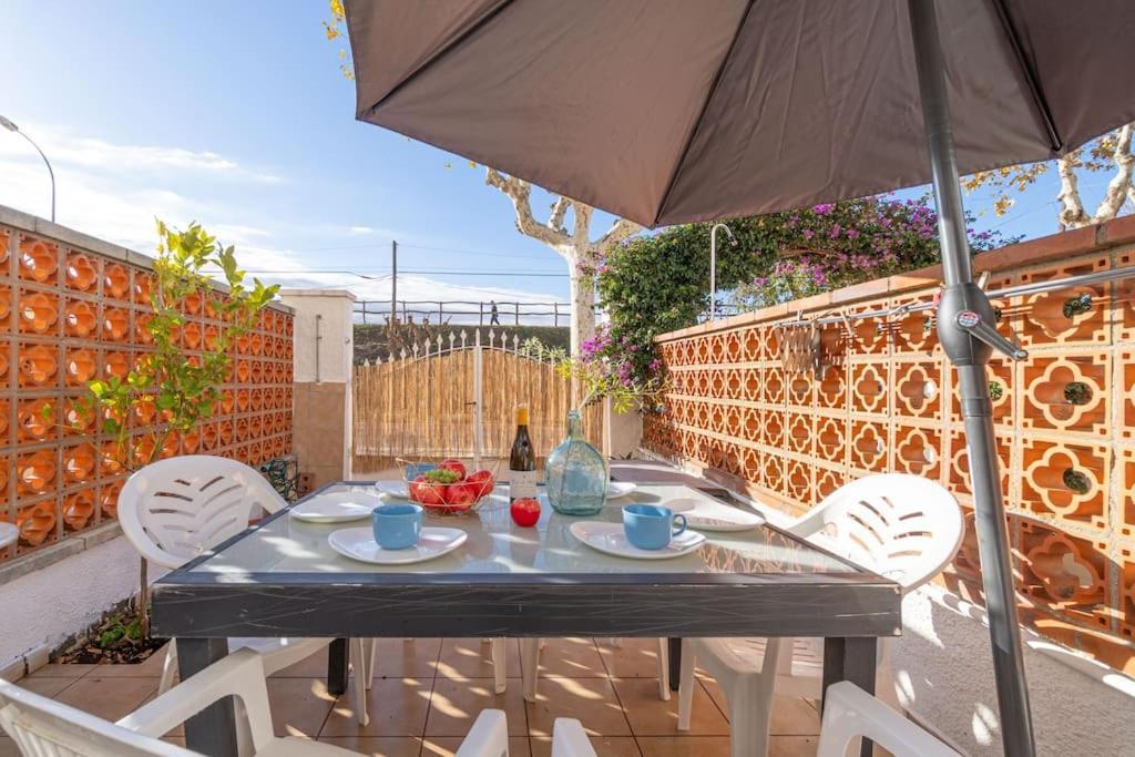 A16-Casa Con Barbacoa En La Playa Villa Емпуриабрава Екстериор снимка